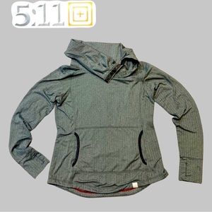 Women’s 5-11 Tactical Aphrodite Cowl Neck Pullover..  EUC .  Size Small